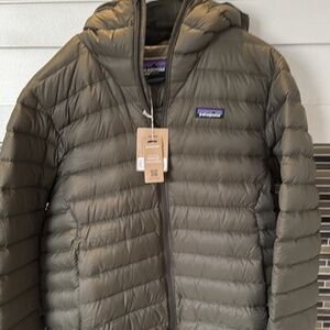 Patagonia Down Sweater Hoody Mens